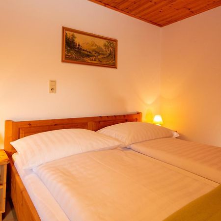 Villa Biobauernhof Spieszschweiger Sankt Nikolai im Sölktal Zimmer foto